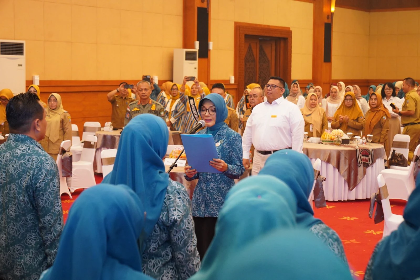 Ketua TP PKK Pontianak Ajak Pengurus Hadir di Tengah Masyarakat